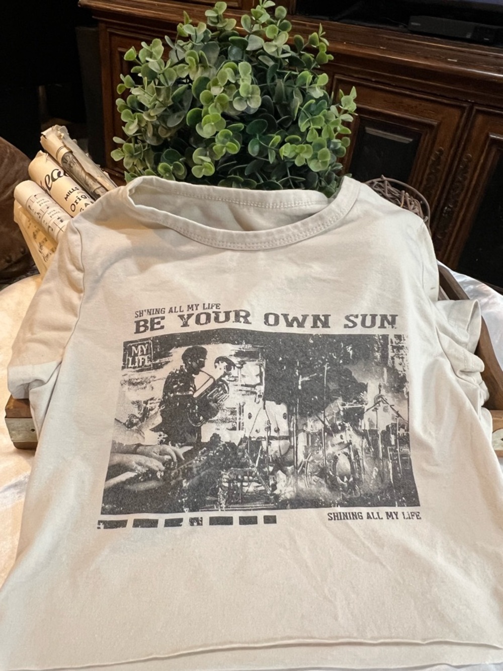 Be Your Own Sun Graphic Tee - Light Beige